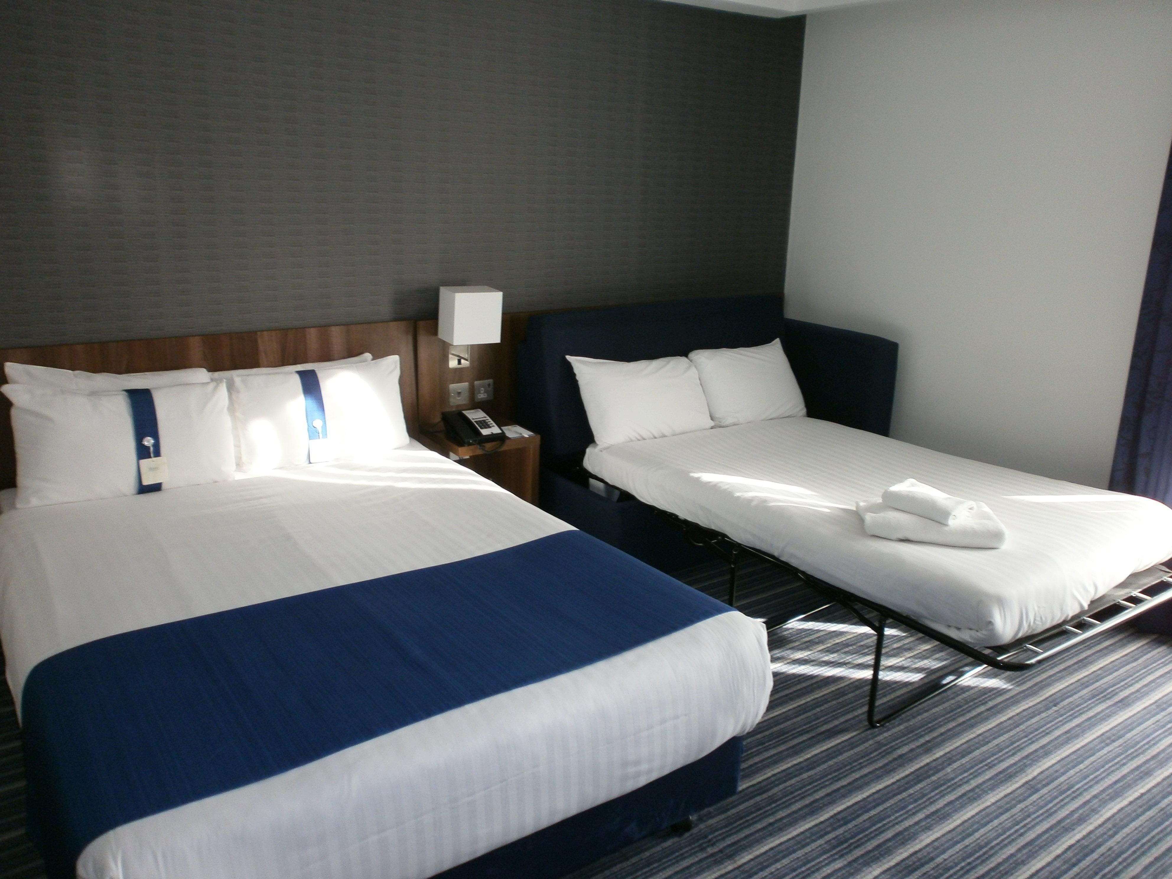 Holiday Inn Express Dunstable, An Ihg Hotel Exteriér fotografie