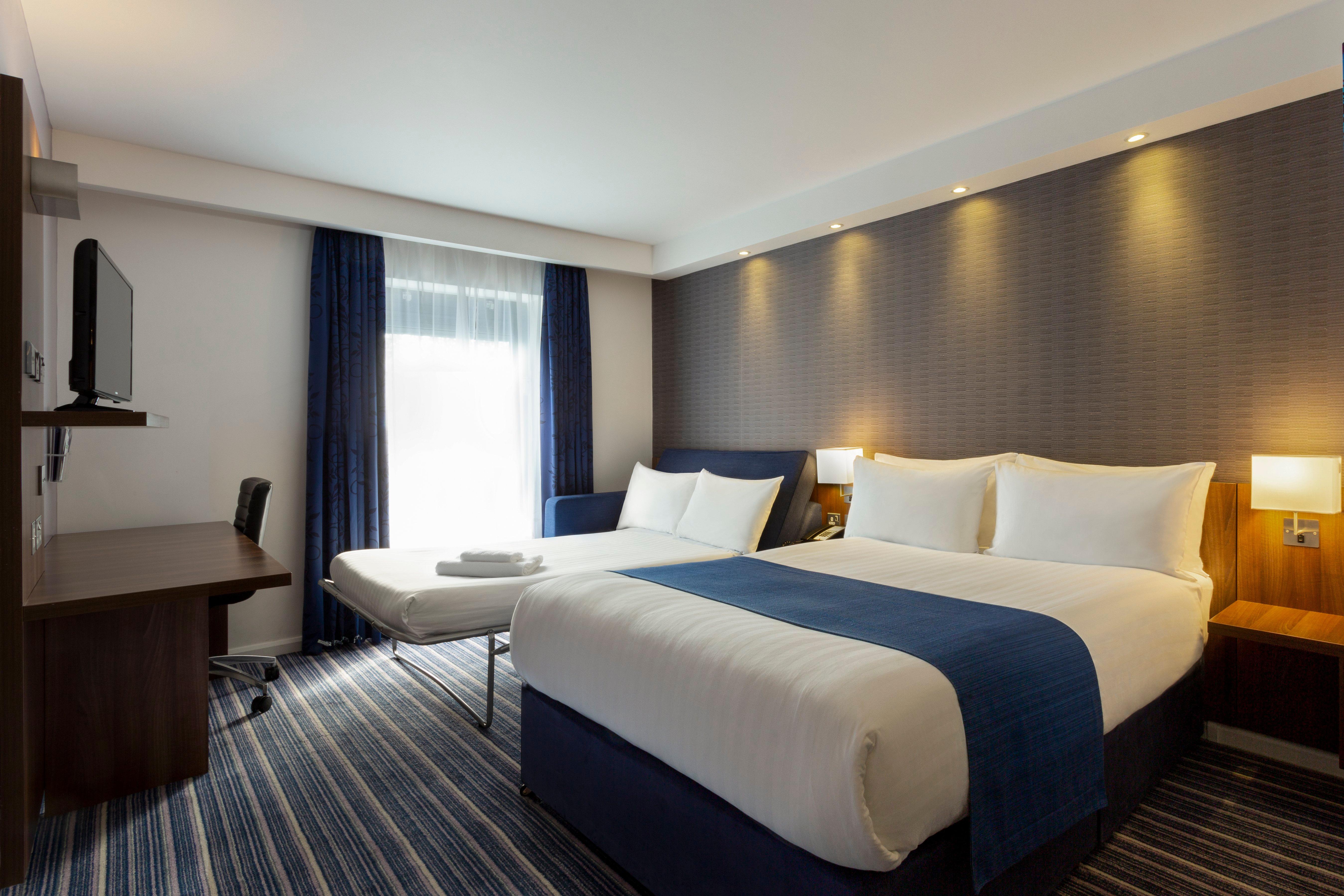 Holiday Inn Express Dunstable, An Ihg Hotel Exteriér fotografie