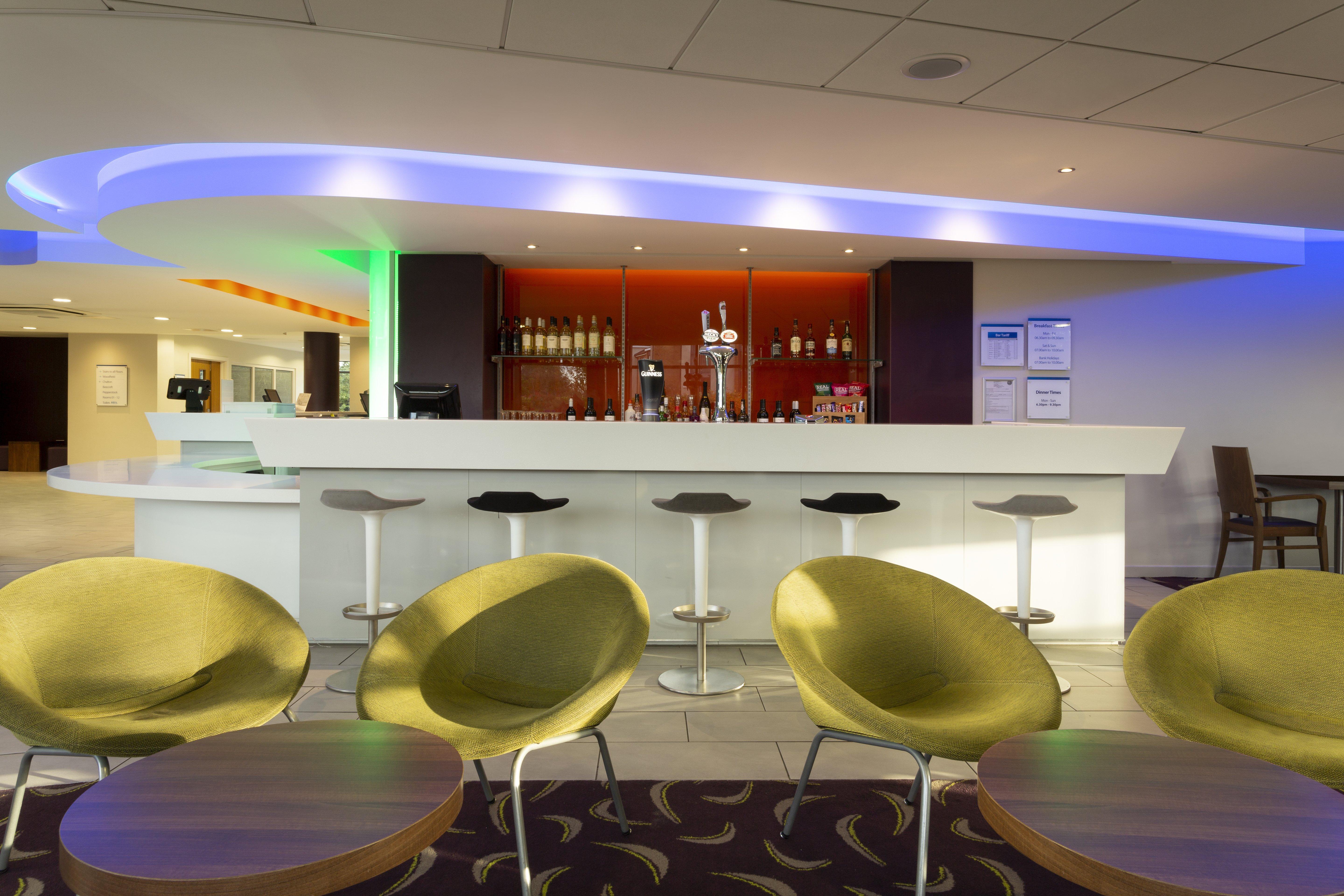 Holiday Inn Express Dunstable, An Ihg Hotel Exteriér fotografie