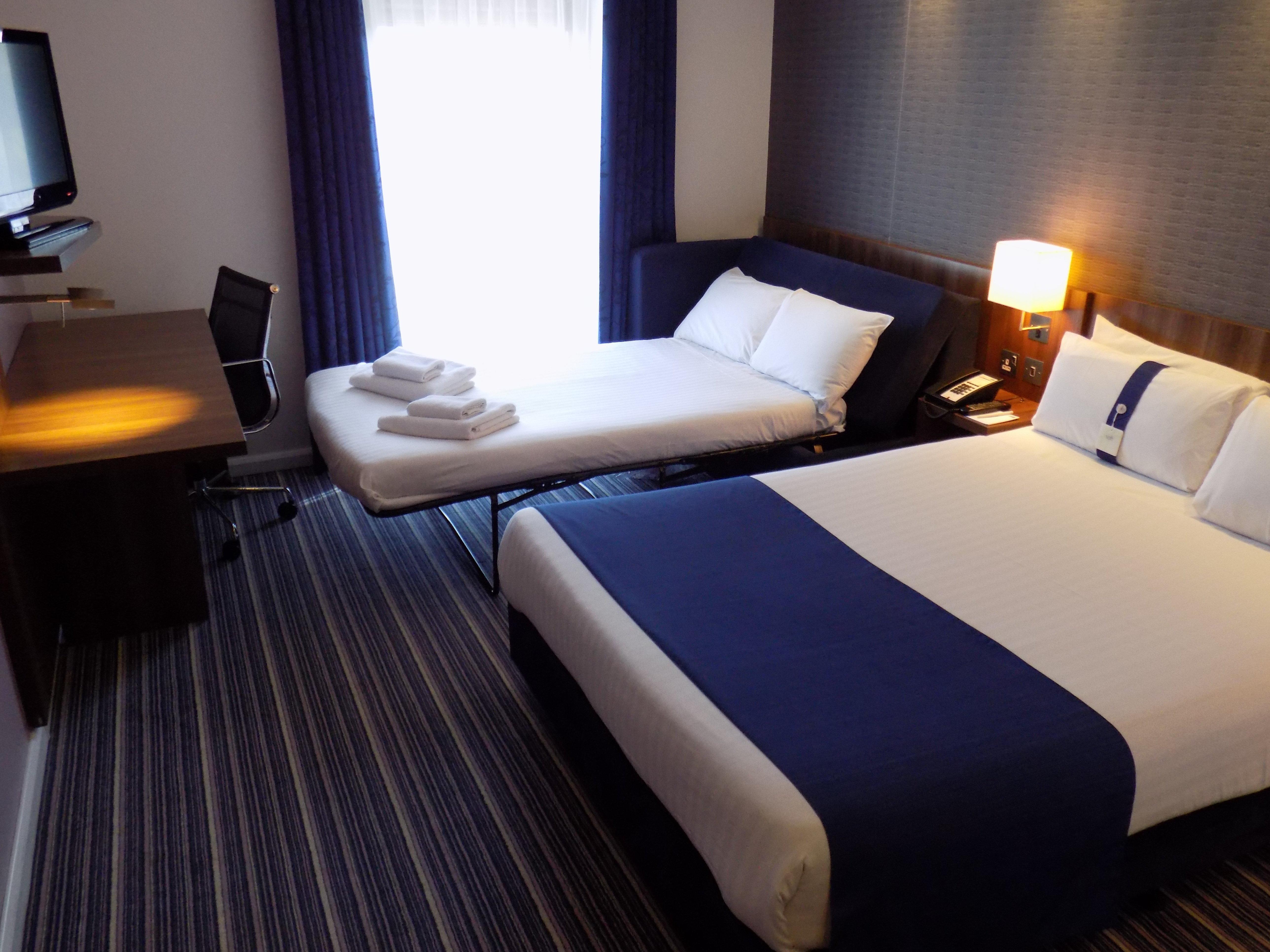 Holiday Inn Express Dunstable, An Ihg Hotel Exteriér fotografie
