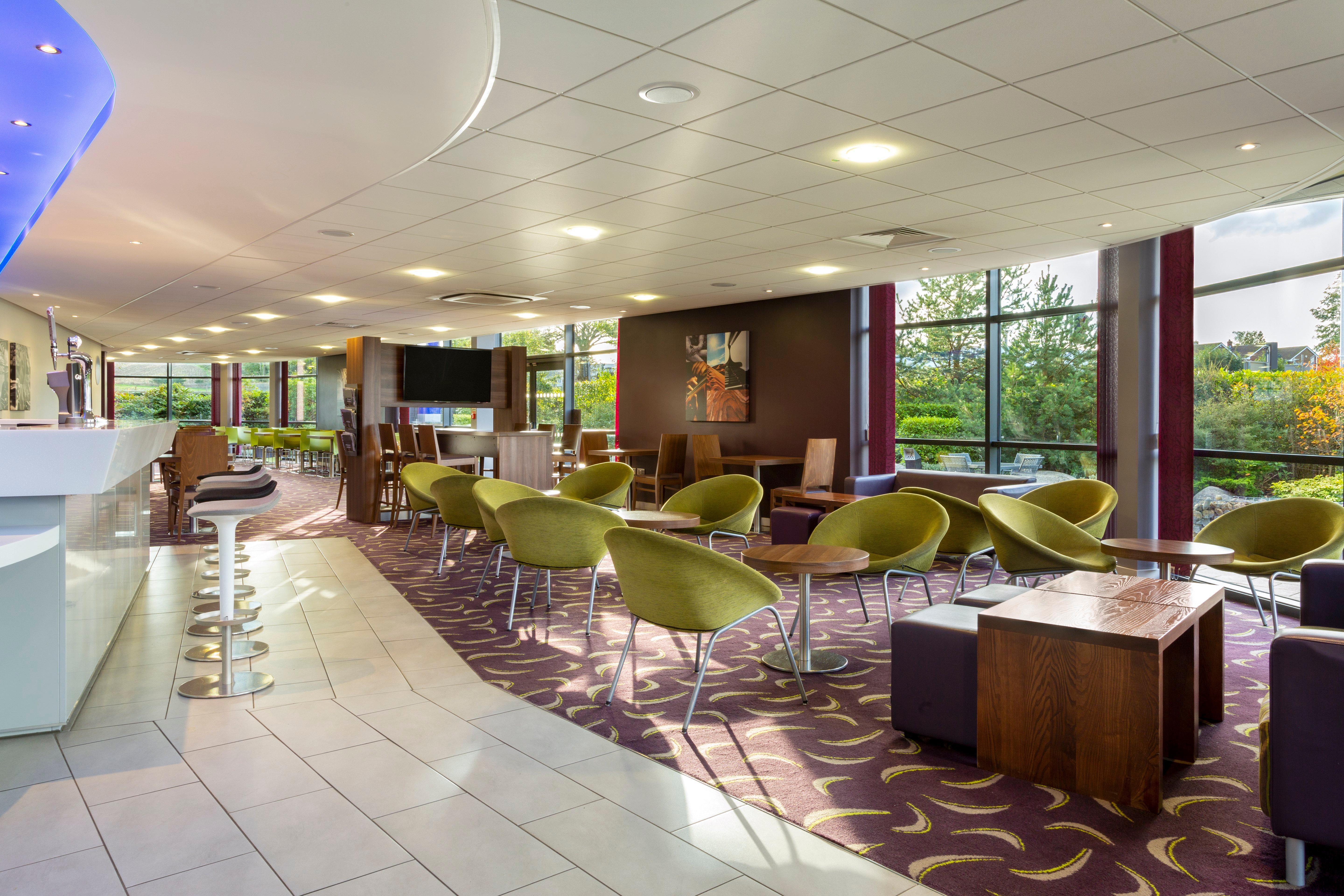 Holiday Inn Express Dunstable, An Ihg Hotel Exteriér fotografie