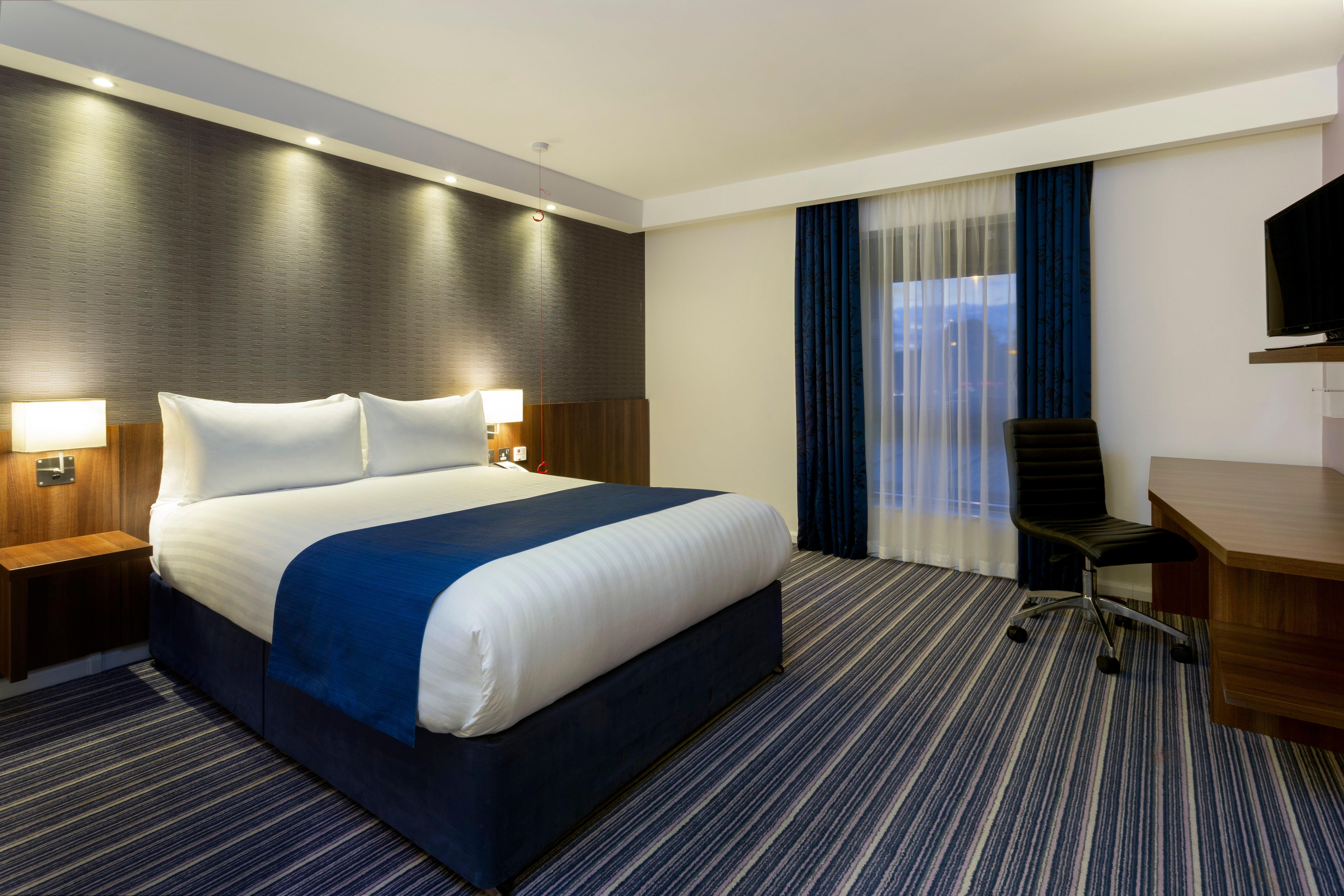 Holiday Inn Express Dunstable, An Ihg Hotel Exteriér fotografie