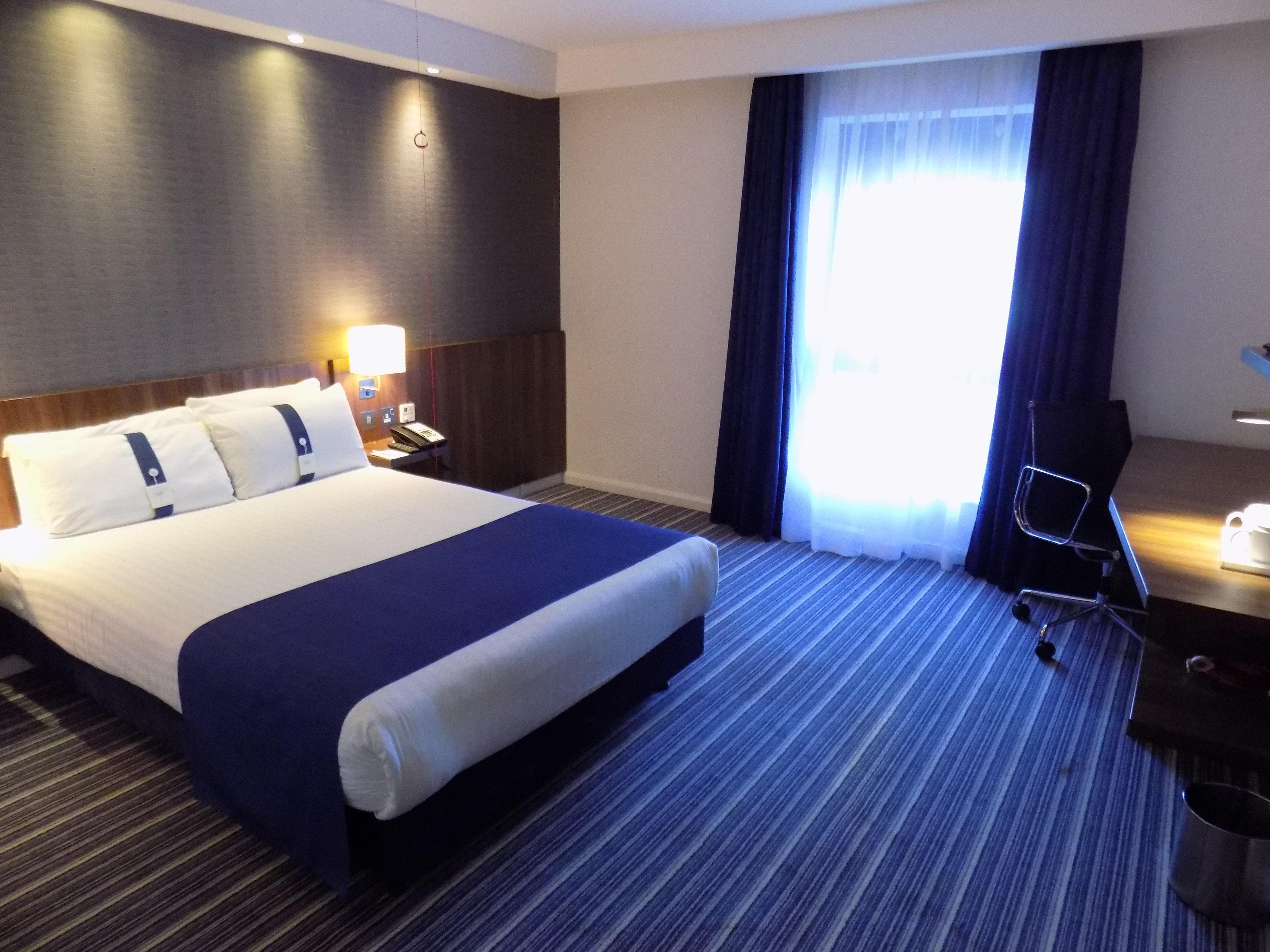 Holiday Inn Express Dunstable, An Ihg Hotel Exteriér fotografie